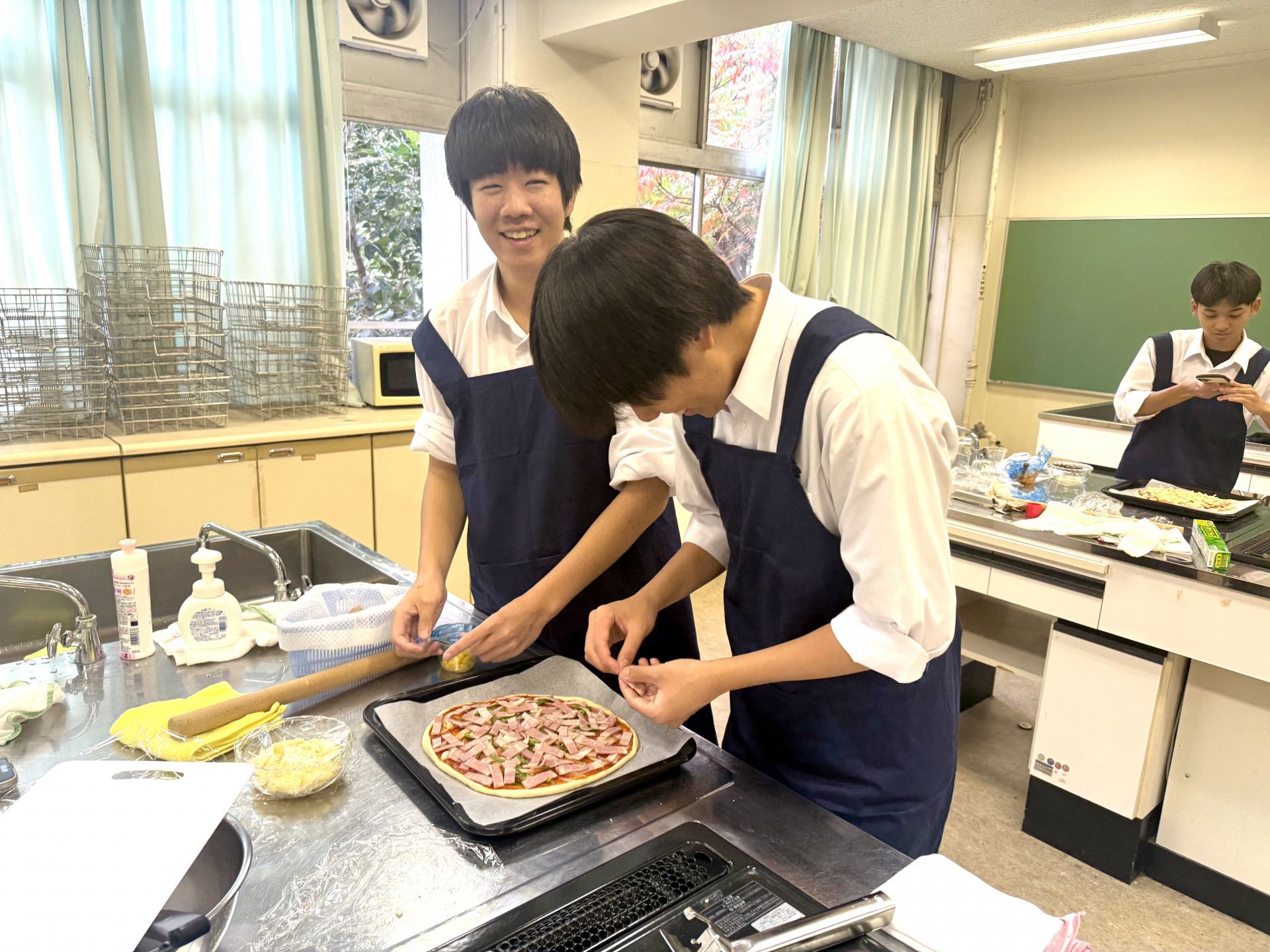 2025_家庭科_ピザ4